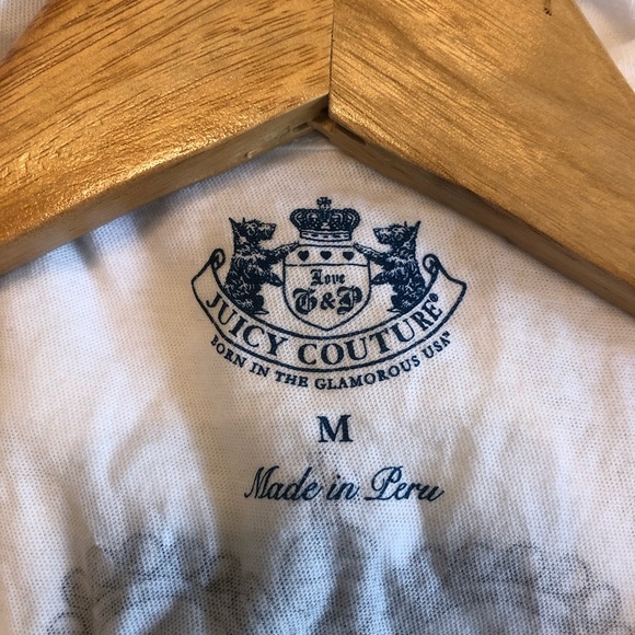 Juicy Couture V-Neck Ruffled Graphic Tee Shirt White - Picture 5 of 7